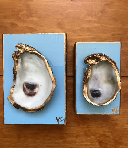 Single Oyster Art SM - Carolina Blue Sky- Katie Chalk