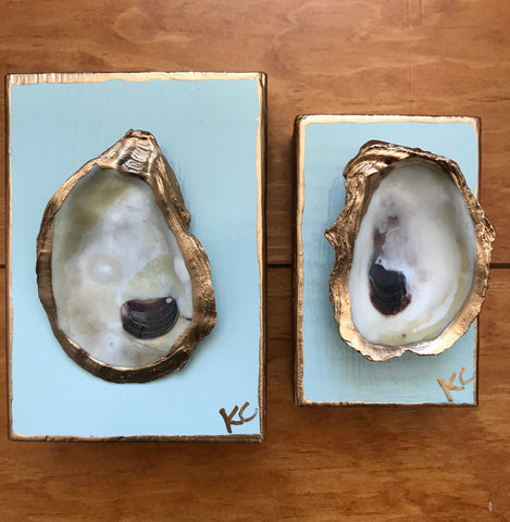 Single Oyster Art XS - Palest Blue- Katie Chalk